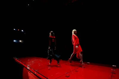 Look 99